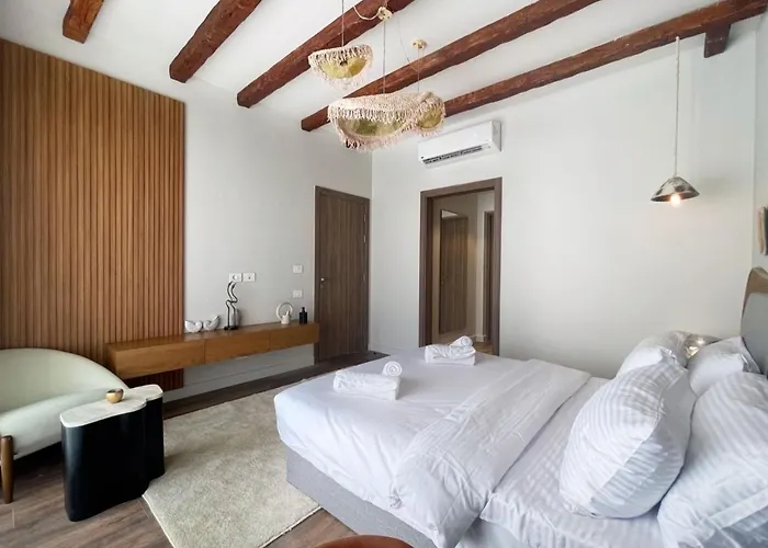 Captivating 1 Bdr Fanadir Marina